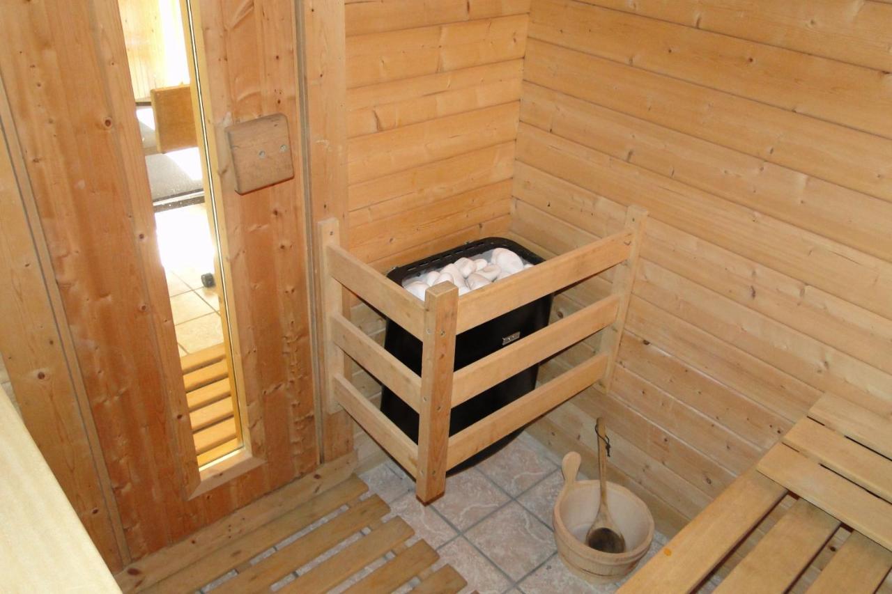 Gite 829 Montagnes Du Jura Avec Spa Et Sauna Classe 3 Etoiles Foncine-le-Haut Bagian luar foto