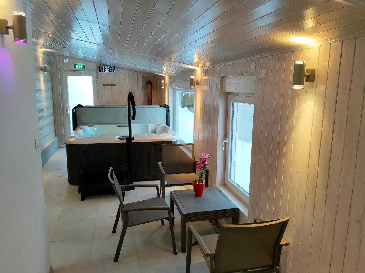 Gite 829 Montagnes Du Jura Avec Spa Et Sauna Classe 3 Etoiles Foncine-le-Haut Bagian luar foto
